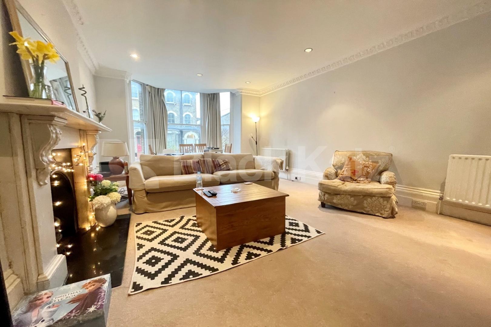 Period charm & contemporary living & boasts over 880 Sq.Ft of living space Victoria Rise , Clapham Common